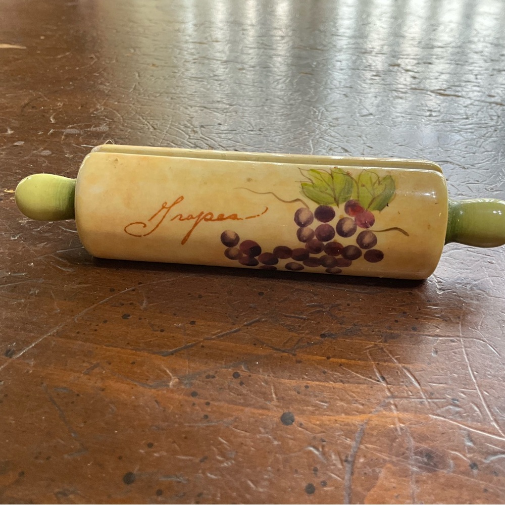 Rolling pin recipe holder
